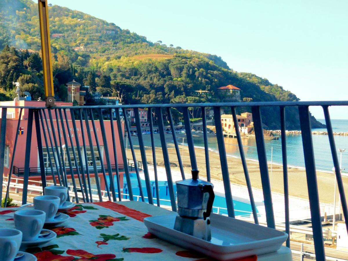 Bilocale Con Favolosa Vista Mare Levanto Luaran gambar